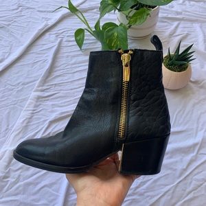 Vince Camuto Black Leather Heeled Bootie